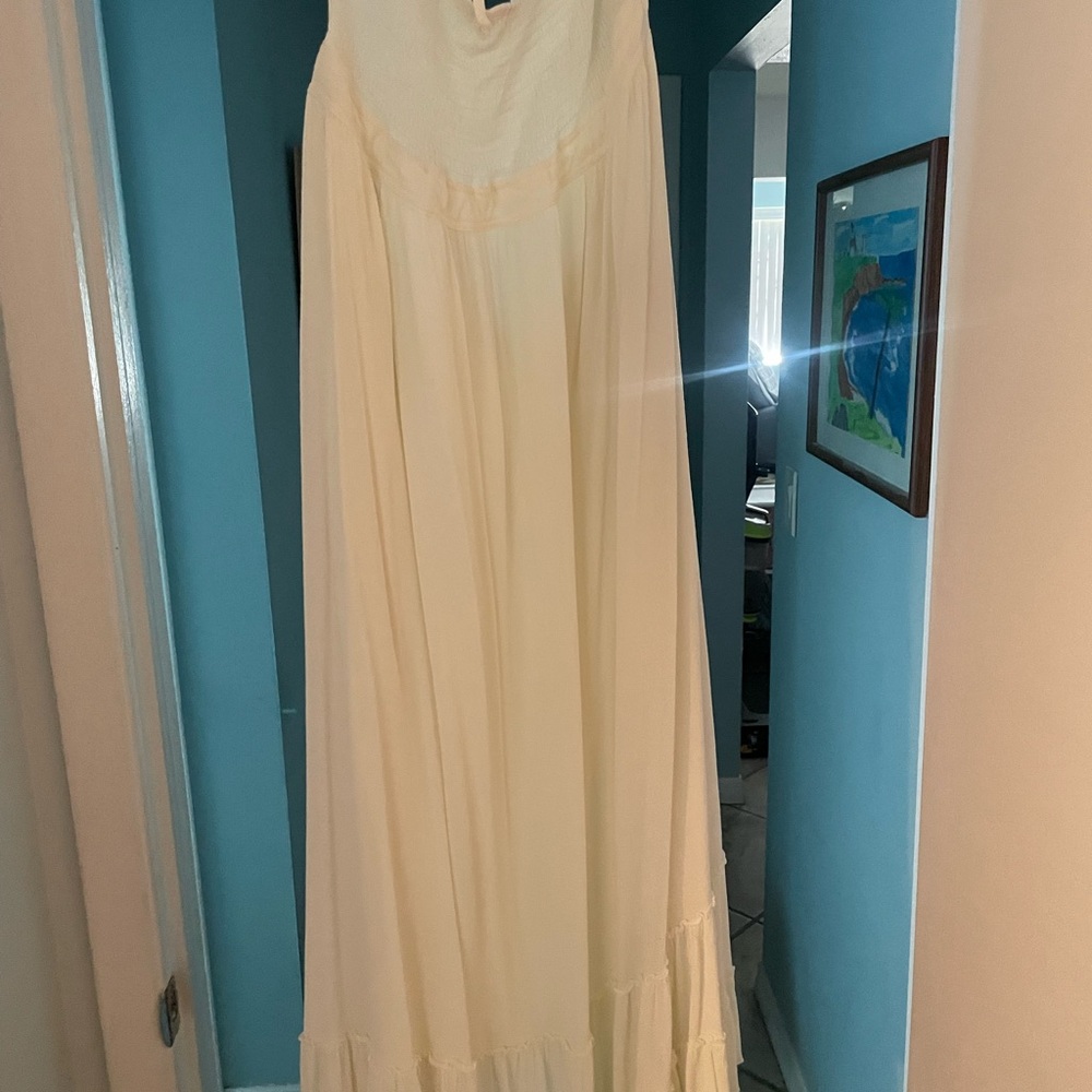 Cream Maxi Dress - Picture 3 of 3